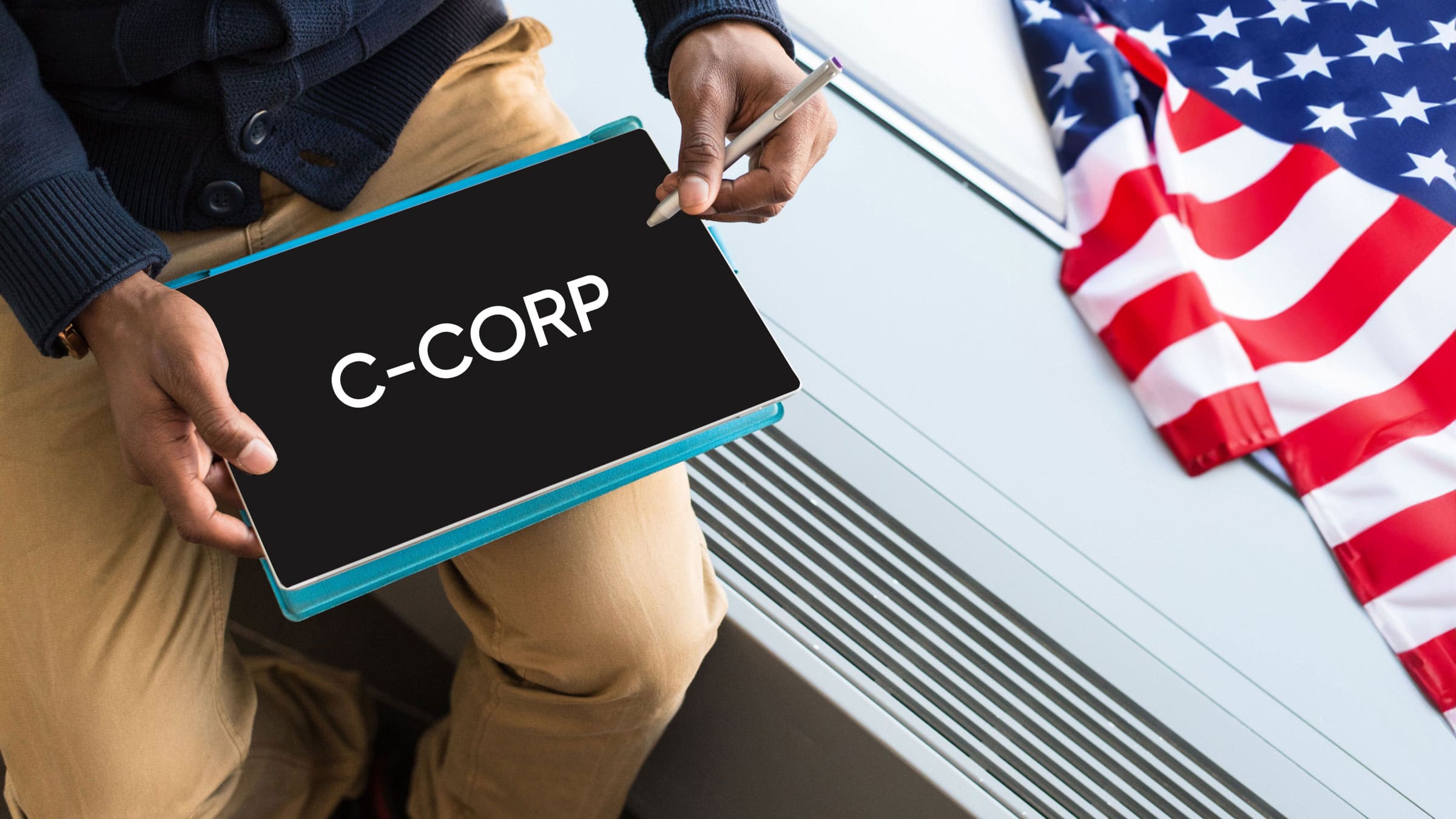 Чтобы выйти с продажами на Амазон, достаточно открыть компанию в форме C-Corp в США