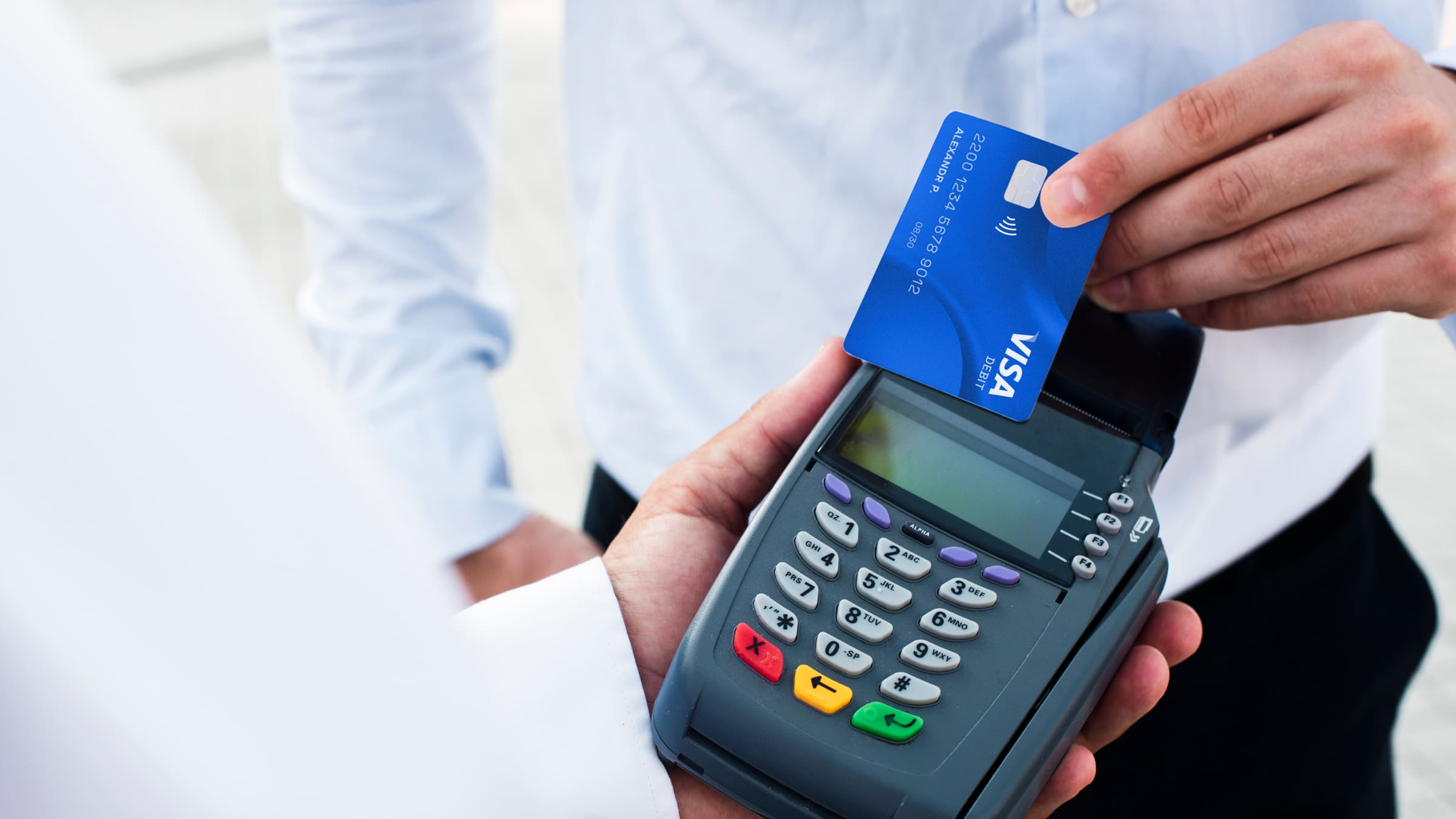 Новости о возвращении компаний VISA и MasterCard появились на фоне переговоров РФ и США
