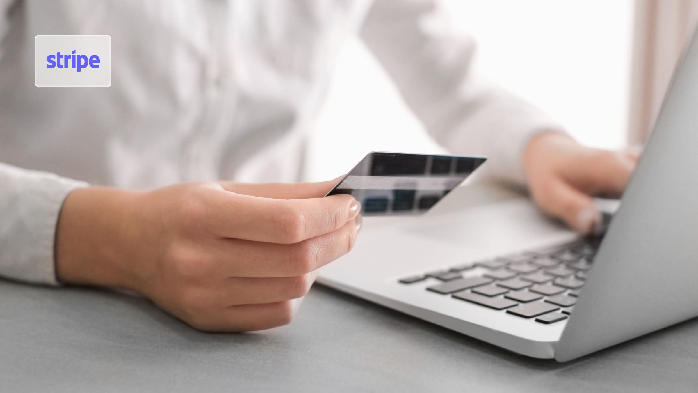Помочь в подключении платежной системы Stripe могут специалисты Easy Payments.